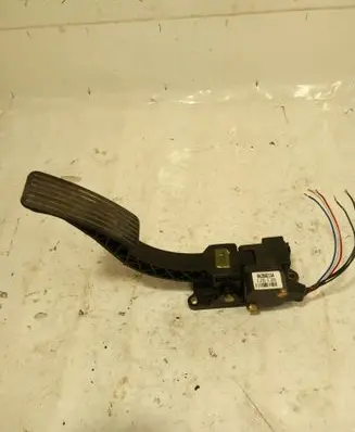 KIA Sorento Accelerator throttle pedal 10730006 0156107906