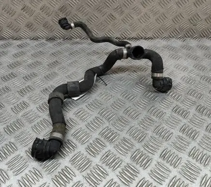 Mercedes-Benz C W205 Engine coolant pipe/hose A2055011691