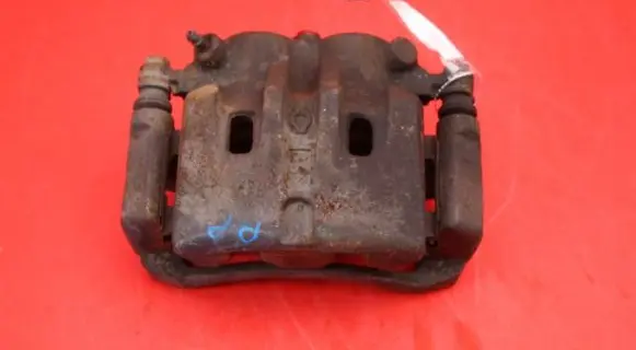 Nissan X-Trail T30 Front brake caliper