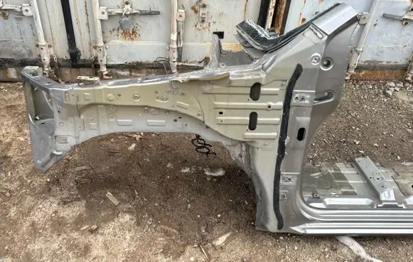 Nissan Navara D23 Front quarter panel 