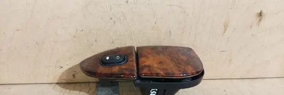 Jaguar XJ X308 Rear door window switch trim MEDIS550 K134L