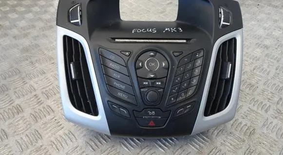 Ford Focus Head unit multimedia control 