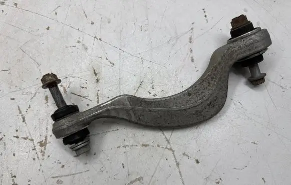 BMW X3 G01 Rear control arm 6871012