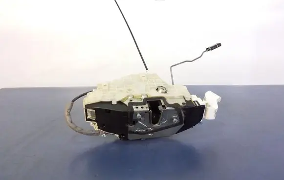 Mercedes-Benz S AMG W221 Rear door lock A2217307835