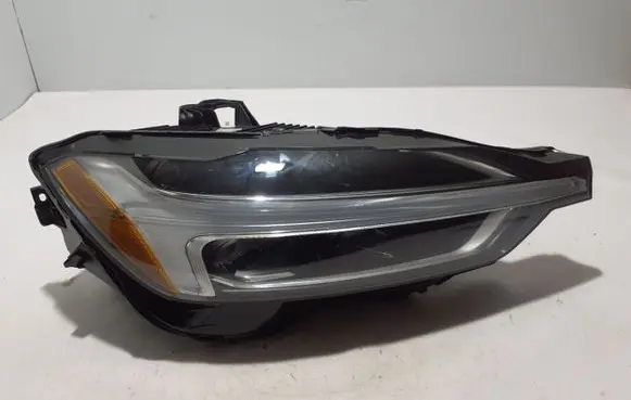 Volvo XC60 Headlight/headlamp 31656553