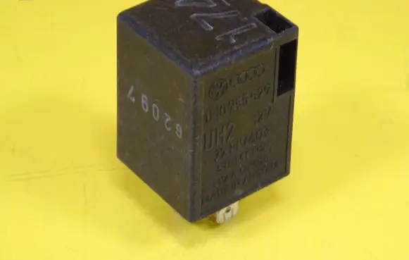 Volkswagen Golf IV Other relay 1H0955529