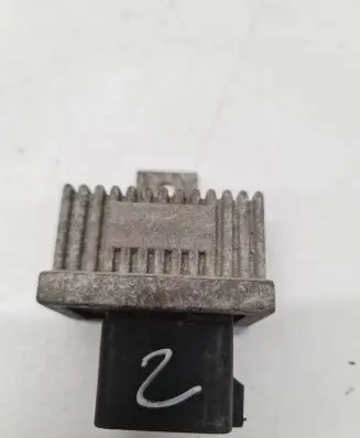 Renault Espace - Grand espace IV Glow plug pre-heat relay 7700115078