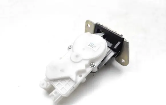 Peugeot 4007 Tailgate/trunk/boot lock/catch/latch