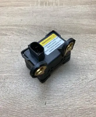 Volvo C30 ESP acceleration yaw rate sensor 10170103533 C176L21Q5Q