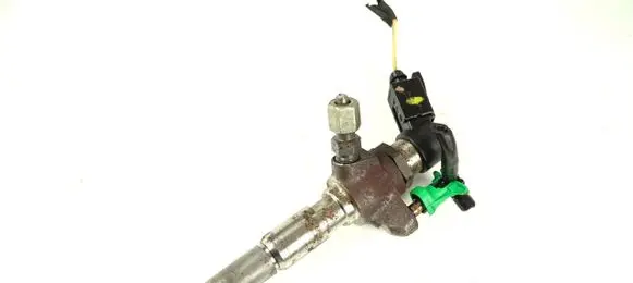 Volvo V60 Fuel injector 9802448680 50274V05