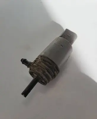 BMW 1 E81 E87 Windscreen/windshield washer pump 67126934159