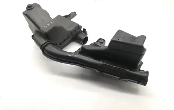 Toyota Auris E180 Air intake duct part 177500T010