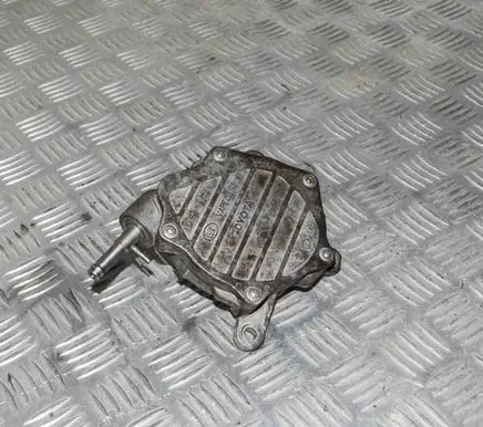 Toyota RAV 4 (XA30) Vacuum pump