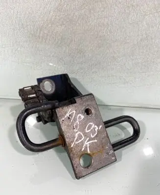 Audi A8 S8 D3 4E Front door lower hinge 