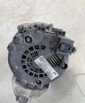 BMW 5 GT F07 Generator/alternator 7807187 2543517C G23S011