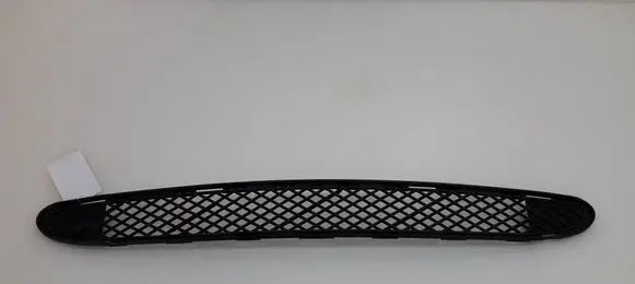 Mercedes-Benz C W203 Front bumper lower grill A2038852623