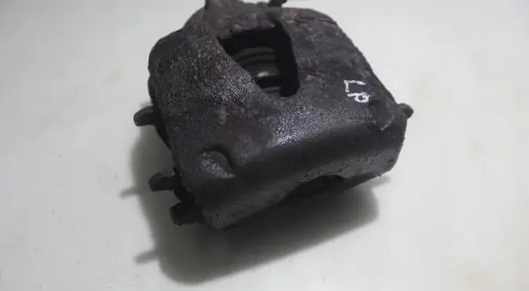 Seat Ibiza IV (6J,6P) Front brake caliper