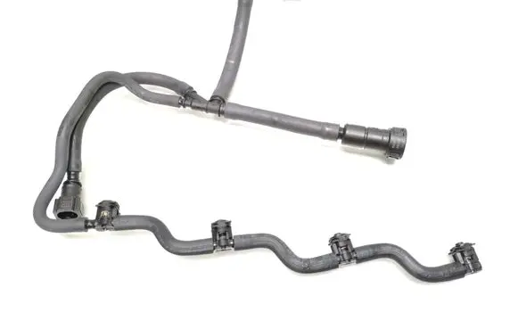 Volvo V40 Fuel return line/hose 31452374