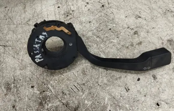Volkswagen PASSAT B3 Indicator stalk