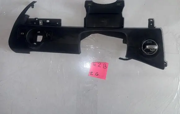 Volkswagen PASSAT B6 Panel trim 