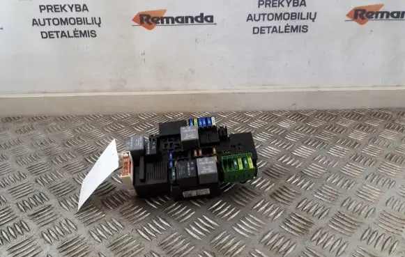Mercedes-Benz S W222 Fuse module A2229063302
