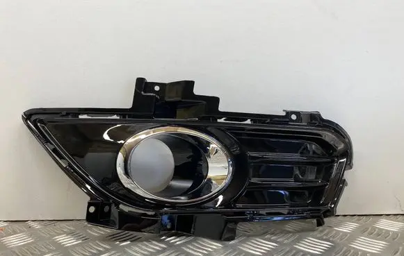 Ford Mondeo MK V Front fog light trim/grill DS7319953BBW