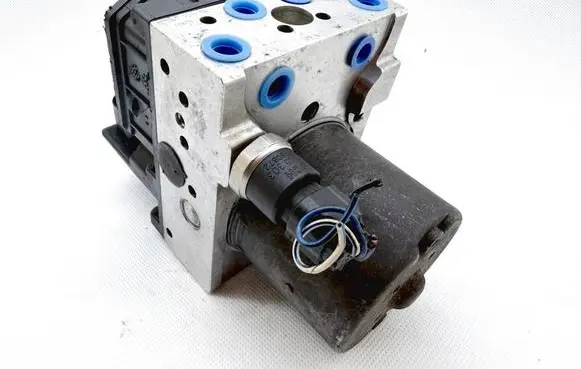 BMW X5 E53 ABS Pump 0265950067 30028