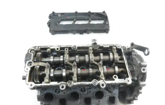 Audi A6 S6 C6 4F Engine head 0594AE