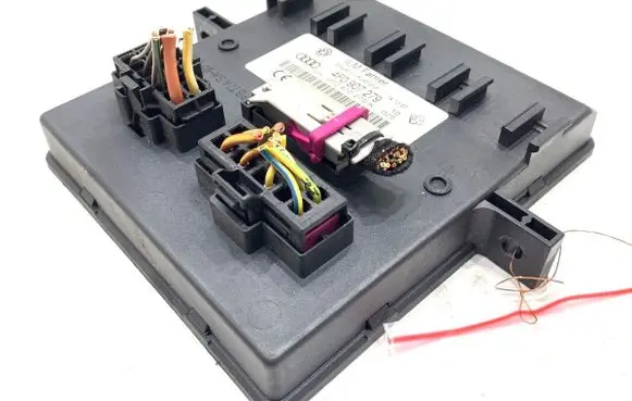 Audi Q7 4L Xenon control unit/module 4F0907279