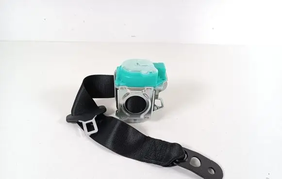 Mercedes-Benz A W176 Rear seatbelt A1768601885
