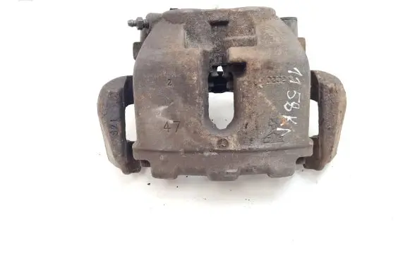 Mercedes-Benz GL X164 Front brake caliper