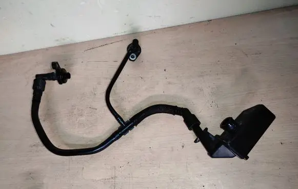 Chevrolet Malibu Breather/breather pipe/hose 