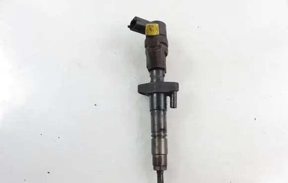 Renault Master II Fuel injector H82484403 0445110265