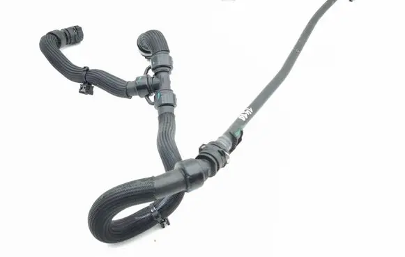 Peugeot 3008 III Engine coolant pipe/hose 9842919280