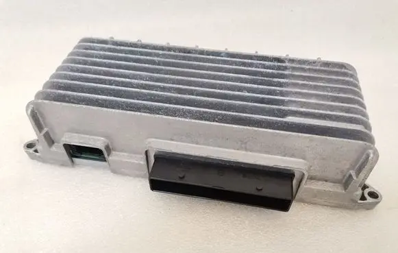 Audi A6 S6 C6 4F Sound amplifier 4F0910223H