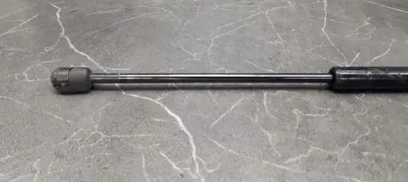 Hyundai Getz Tailgate strut 81770-1C000