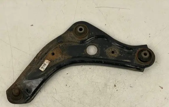 Nissan Qashqai Front lower control arm/wishbone 54EA0BLH