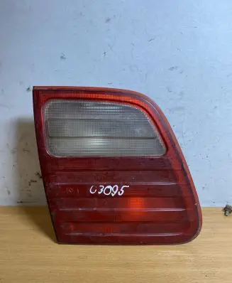 Mercedes-Benz E W210 Tailgate rear/tail lights A2108200964 C3095