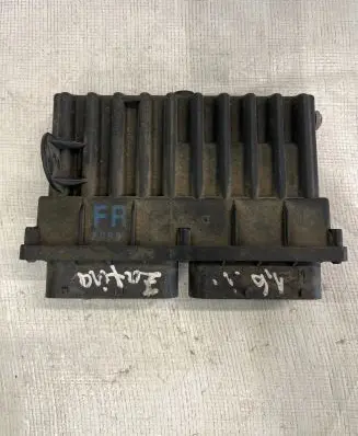 Opel Zafira A Coolant fan relay 09131730 252620