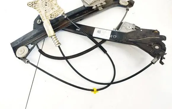 Mercedes-Benz CLK A209 C209 Front door window regulator with motor 