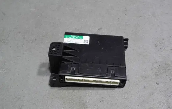 Toyota RAV 4 (XA40) Wing mirror control module RAV48865042361