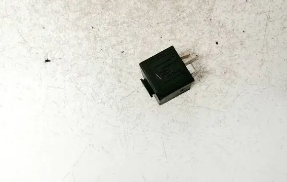BMW 5 E60 E61 Other relay 6901469 61.36-6901469