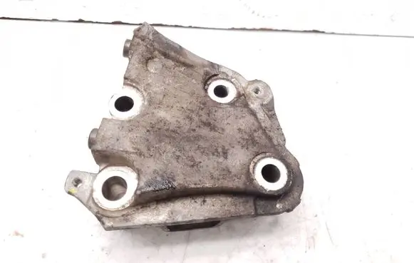 Citroen C5 Engine mounting bracket 9648325480
