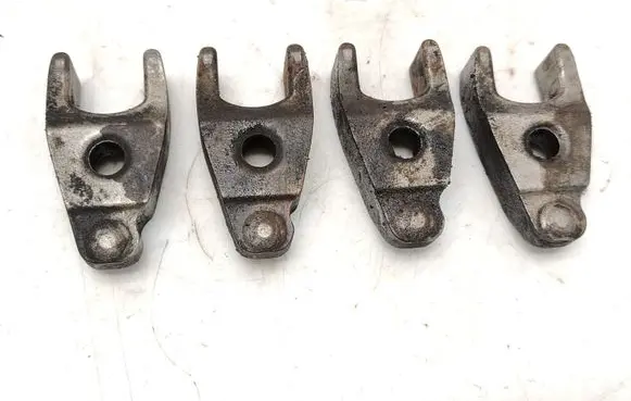 Citroen Berlingo Fuel Injector clamp holder