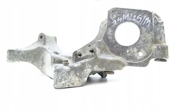 Volvo XC60 Engine mounting bracket 31480996
