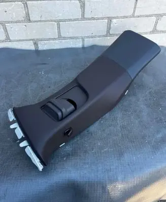 Mercedes-Benz CLS C257 (B) pillar trim (top) A2576900900 A2576901300