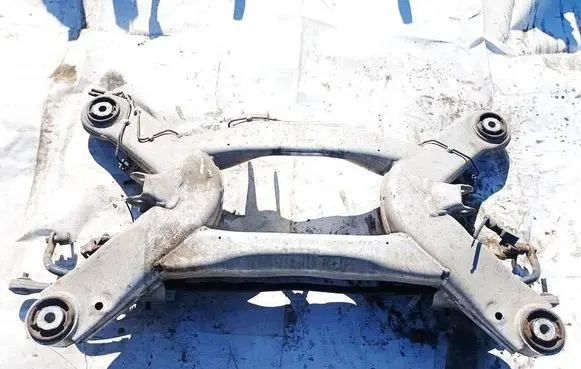 Volkswagen Phaeton Rear subframe 