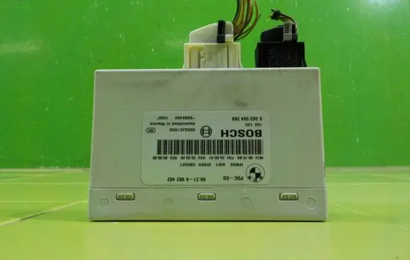 BMW 3 E90 E91 Central body control module 6982402 ZP29