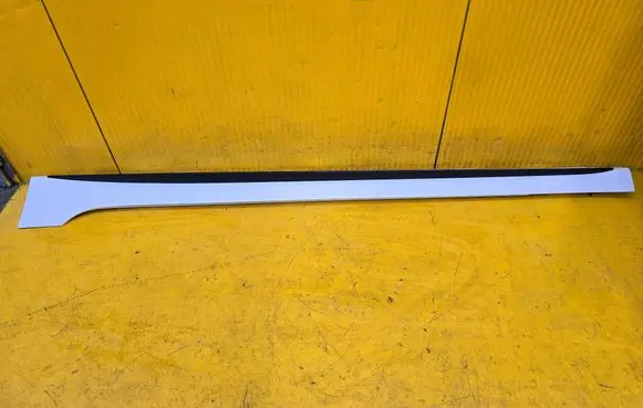 Audi A5 Sill 8W8853853A