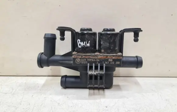 BMW 3 F30 F35 F31 Coolant heater control valve 9119164 1147412200 121211